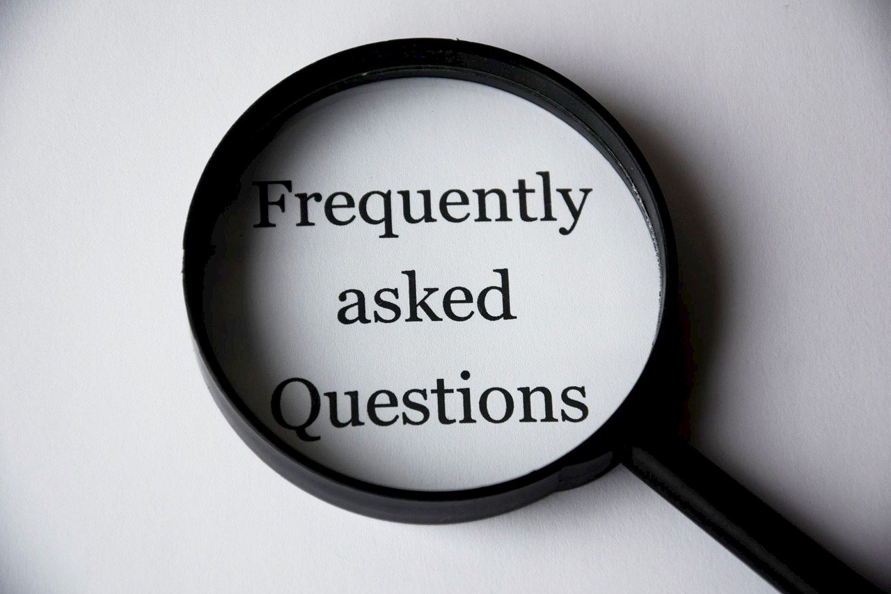02_FAQs