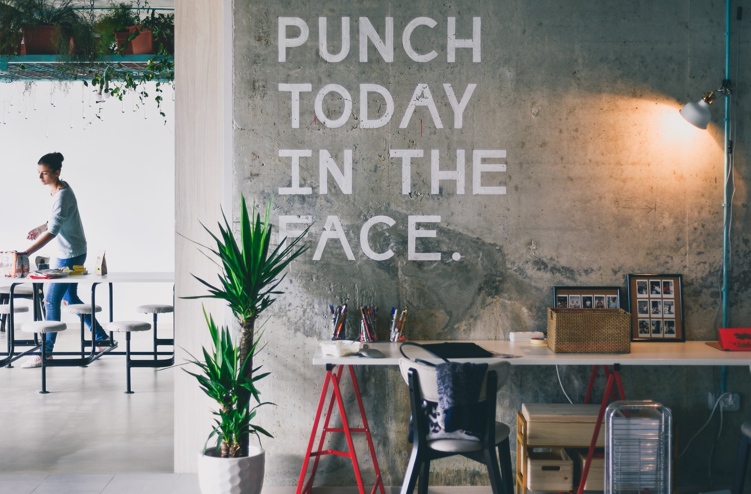 johnson-wang-iI4sR_nkkbc-unsplash-1