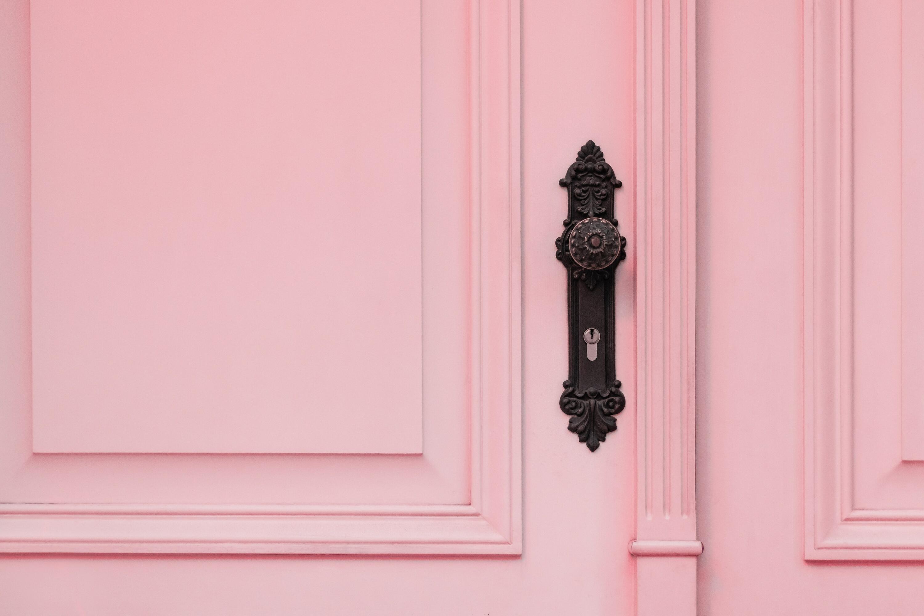 pawel-czerwinski-CRml5ssR6_A-unsplash-1